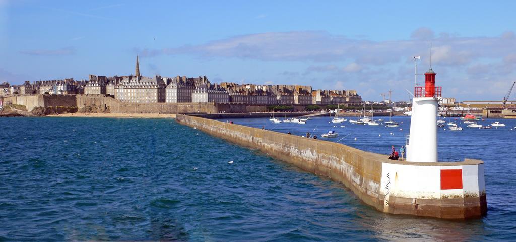 Logis Maison Vauban - Hotel St Malo Saint-Malo Exteriör bild